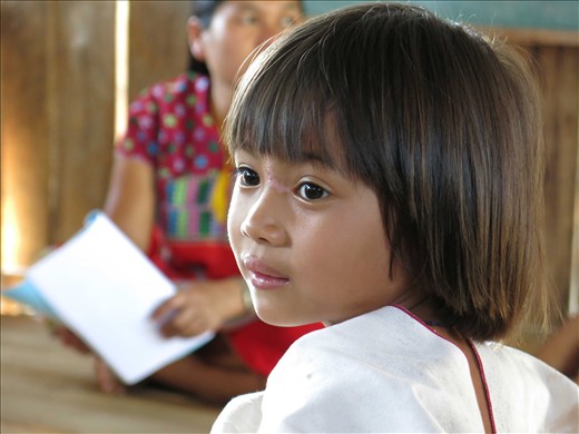 A Karean girl didn’t understand official language well. She used to speak Karean