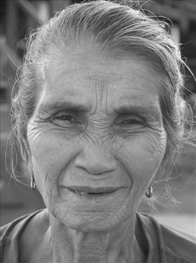 An old woman had moved to new place such a comfortable life, but she had spent o