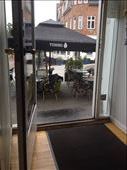 The rain started just as I got to the hotel.: by mrandrew, Views[230]