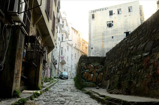 Istanbul’s narrow roads make for dicey passing lanes when cars meet head on.