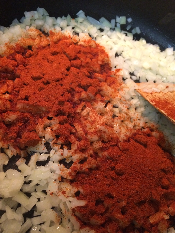 Onions, garlic and paprika