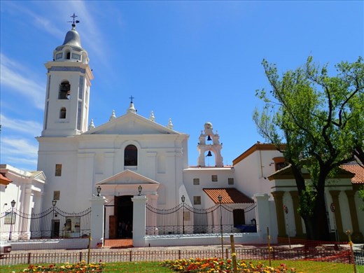 Basilica de Nuestra Senora del Pilar