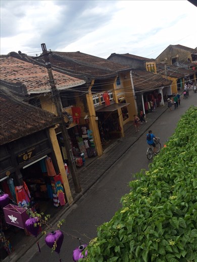 We went exploring the ancient city and toured some old gathering halls, traditional homs, and museums