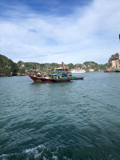 Floating fishing village in Ha Long Bay
