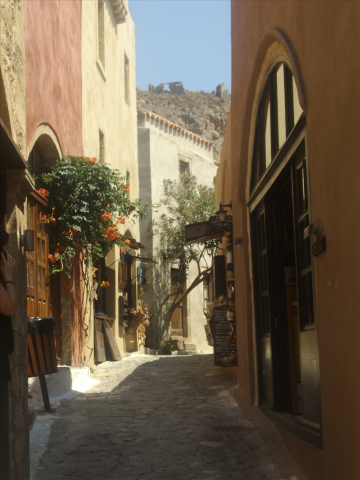 walking in the narrow streets of that city, it seems like time goes backwards. You can sense the old and you can feel those you walked there before you. And somehow it's like you belong here.