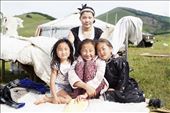 Three girls from two different families that host travellers: by my_scholarship_entry_2011, Views[279]