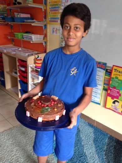The Incredible Edible Cell Project - Omar ... this cake was frosted with Nutella. YUM!