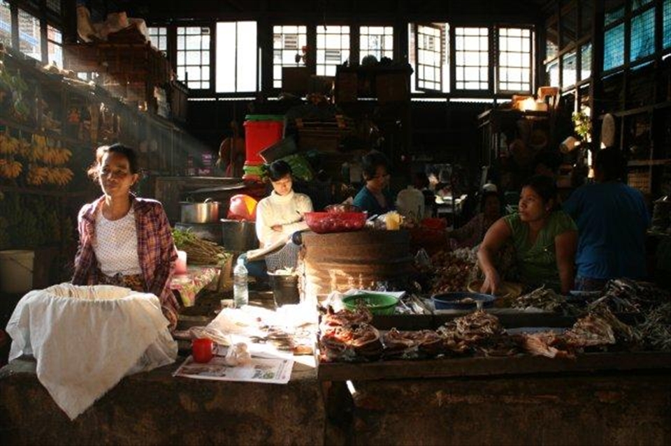 Yangon markets