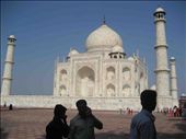 TAJ MAHAL{SITUATED IN AGRA, INDIA  AND ITS A 7th world wonder.: by mycam, Views[297]