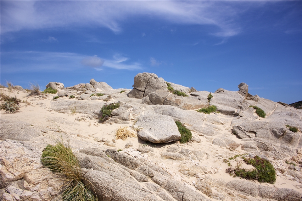 This was my challenge: get over those boulders.
I knew that the climb would be worth it.

