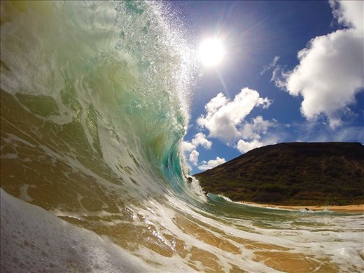 Sandy water eclipsing the sun. 