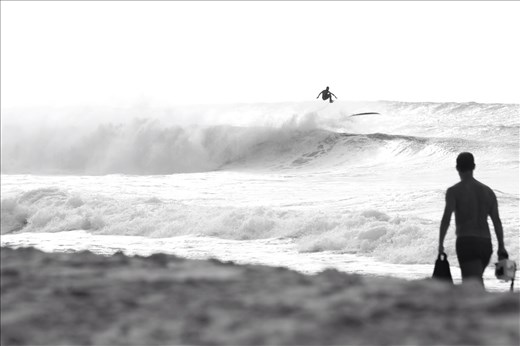 First North Shore swell of the 2014 winter. 