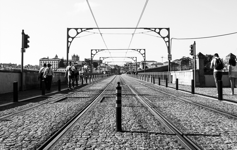 One of the many bridges connecting Rio Douro.
