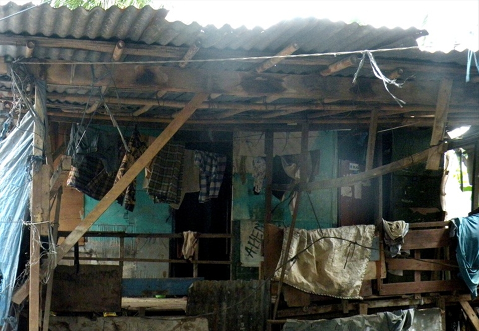 Such is the state of the majority of poor people in the State of Indonesia who works as a garbage man, well what it is to sustain life.