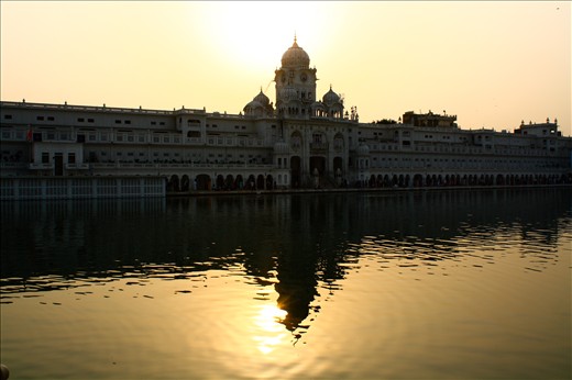 The temple glistens of purity, simplicity, and contentment.