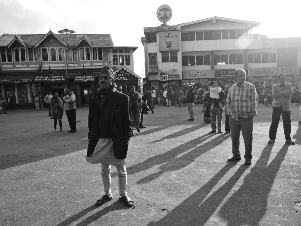 Chowrasta is an open area near the top of the Darjeeling surrounded by shops and restaurants. Tourists both local and visitors gather here to enjoy the view of the Mount Kanchengjunga, the world’s third highest peak at a height of 28,169 ft.