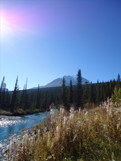 I don`t have enough words to express how peaceful was to look to Temple. I used to look at this Moutain ever single day.