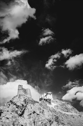 Namgyal Tsemo- Home to a 3 storey solid gold Statue of the Mairtieya Buddha