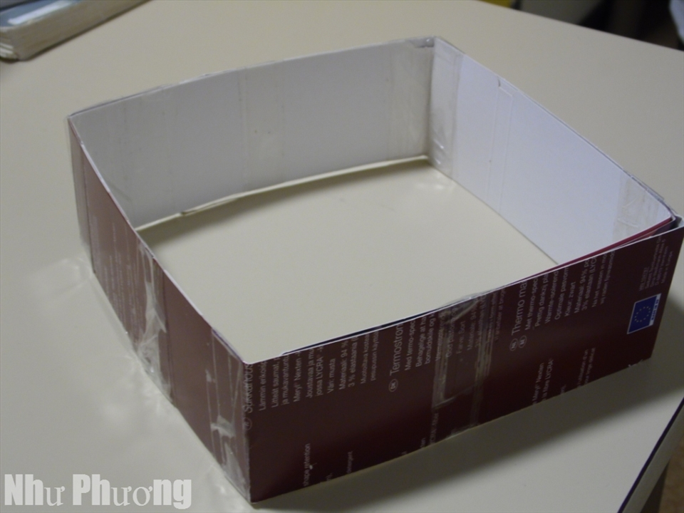 Frame made out of carton paper