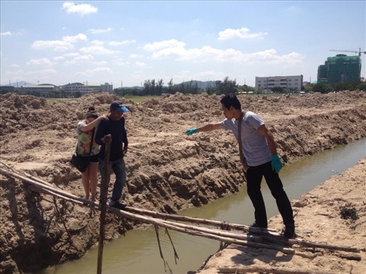 This is what the Thai's call a short-cut... I call it one of the scariest moments of my life