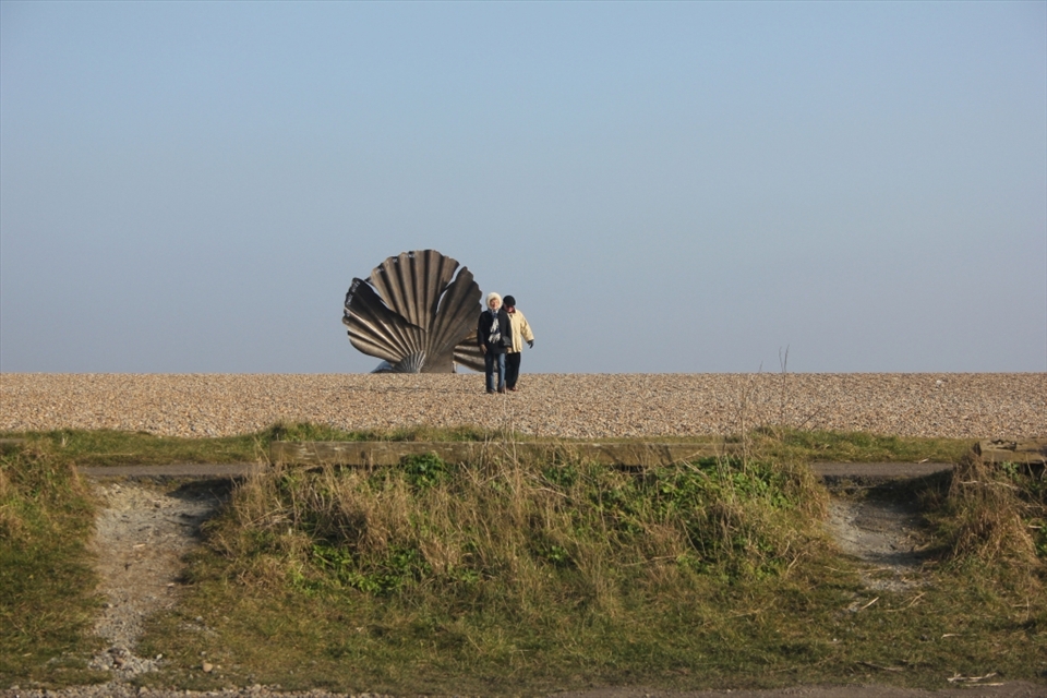 The metal shell stands out on the horizon. An old couple were walking away from it as I arrived.