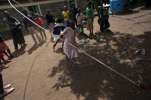 Children playing in the courtyard of the Kenyan association of Jukumu Letu