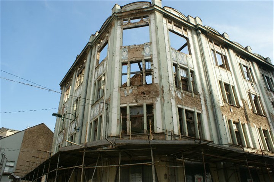 Building in the centre of Sarajevo, destroyed in '93, still standing. 