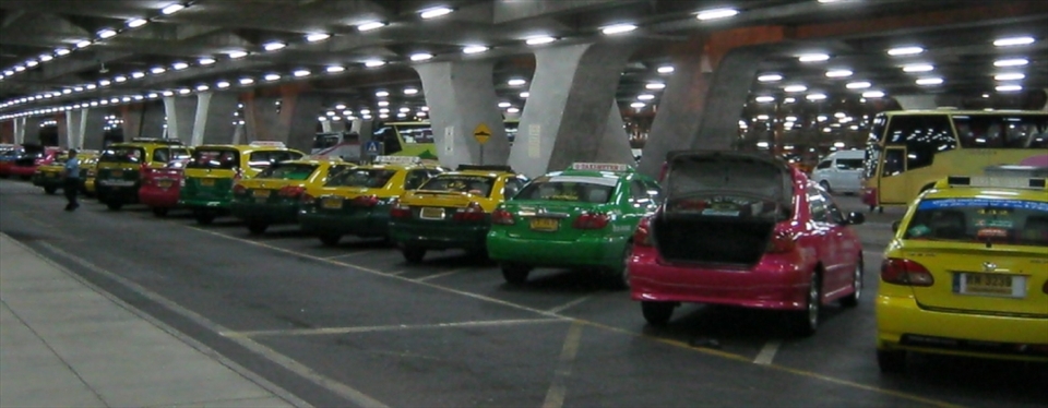 The sight of the taxis lined up at the Bangkok airport. The colours caught my eye and set the tone for our Journey. Every facet of the country is as colourful as their taxis – rich, vibrant and unexpected.