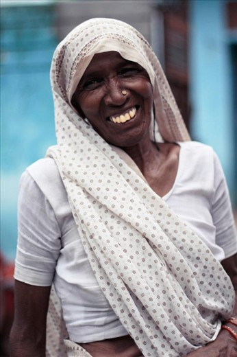 A beautiful elder, she didn't know a word i was saying but her smile says it all