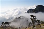 After several hours of trekking we arrived in the higher place in the end! the sight was SPECTACULAR! sometimes there was lots of fog, and the other mountains seemed to be floating in the air like Pandora's mountains in the famous movie 