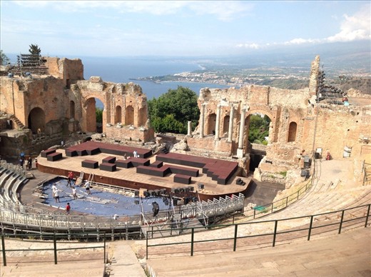 The Greek theatre 