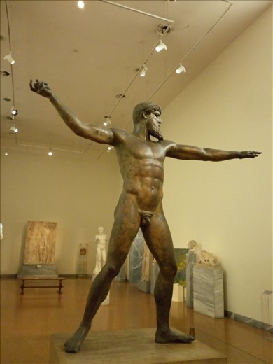 Estatua de Zeus que estudiamos en 6º básico, Atenas. Me emocioné mucho