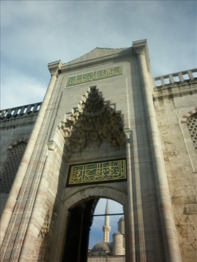 Entrada a la Gran Mezquita Azul