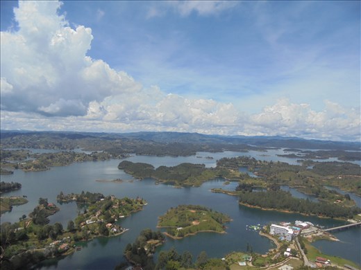 Lago de Guatapé desde El Peñón