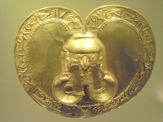 De lo más bello visto en cuanto al trabajo en oro