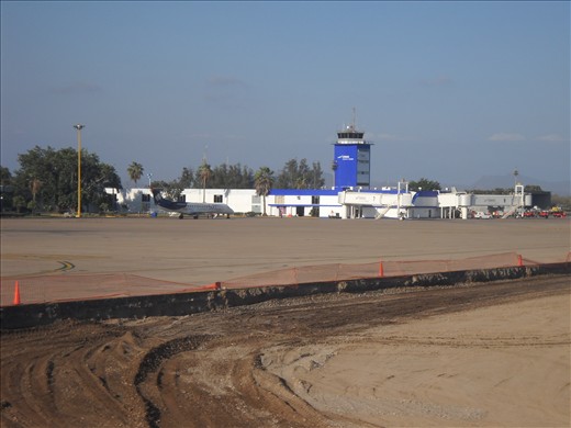 Aeromexico Connect E145, Mazatlan Airport