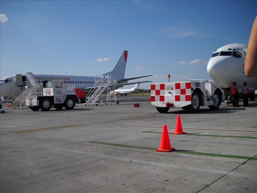 VivaAerobus 737s, Monterrey Escobedo Airport T-C