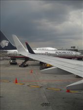 Aeromexico at T2: by nosoygringo, Views[292]