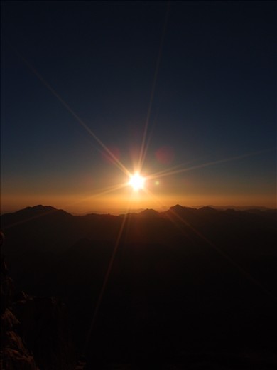 Sunrise at the Top: 7km up, after 4 hours of walking and you reach the summit of Mt Sinai (Mt Moses) and the tranquility bursts out over the horizon at 4 30am. The feeling of reward for a bit of effort floods your body as the first warmth hits your face. The air is still and there is no sound, you feel yourself sink into calmness and just watch the slowly climbing sun creep over and cast light over the landscape at your feet. It may not be the edge of space, but hey.. its not too bad.