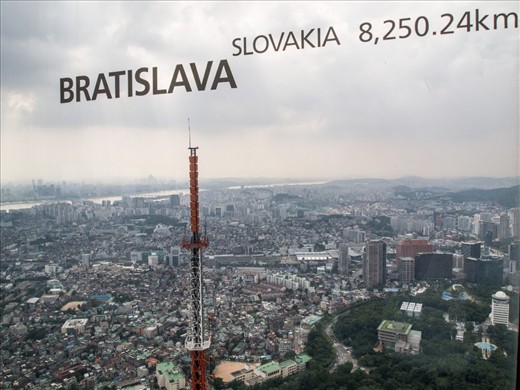 Sometimes life can get you very far from your hometown. In my case I ended up living in Soul for a while.