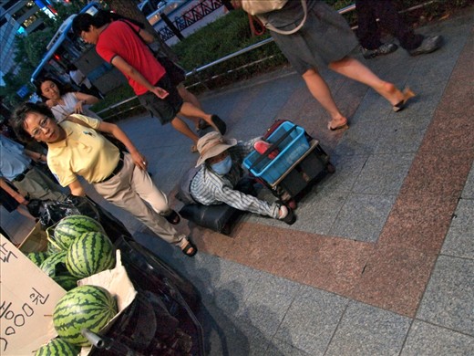 As everywhere this city has its reverse side as well. Sometimes you just have to look down.