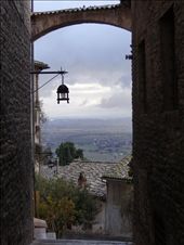 A beautiful alley in San Francisco´s hometown of Assisi. Its considered the city of peace. If you go there, you´ll definatelly understand why.
: by omanentry, Views[569]