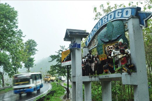 Ponorogo is a city with a very proud reog icon