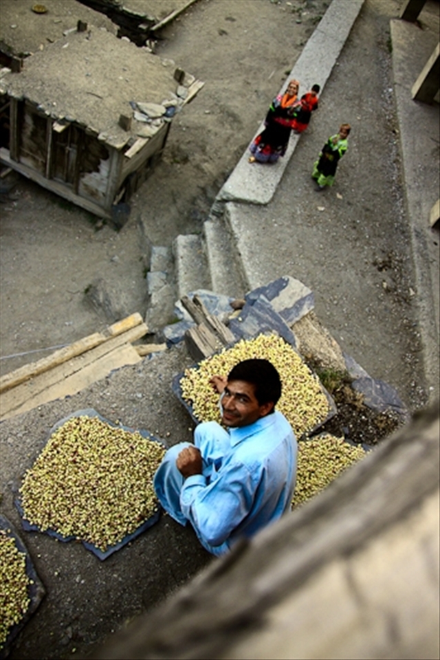 The two sexes of the Kalasha tribe, the sole surviving pagan tribe in Pakistan, live in peace and equality and marriage is a decision involving both parties. According to traditions, Kalasha women are required to be quarantined in a rustic room during menstruation or pregnancy. Despite that, the women are still happy to do so singing and sewing their days away.  Does this pure bliss stem from the control that a Kalasha woman is able to have over her own destiny?
