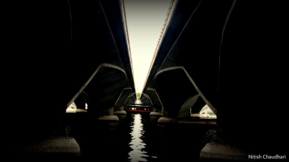 Thursday.19-06-2012 afternoon, I was walking around the 