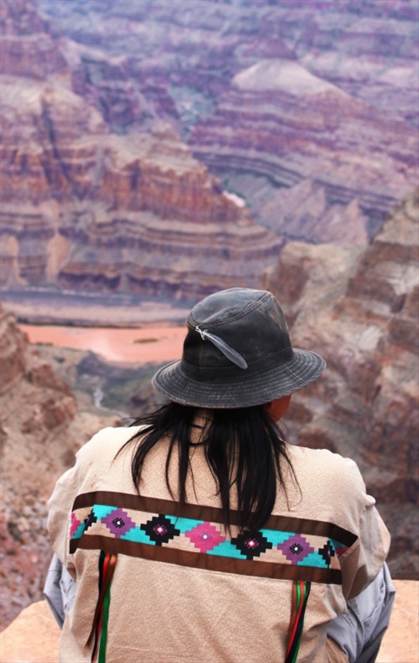 Keep in touch. Gran Canyon