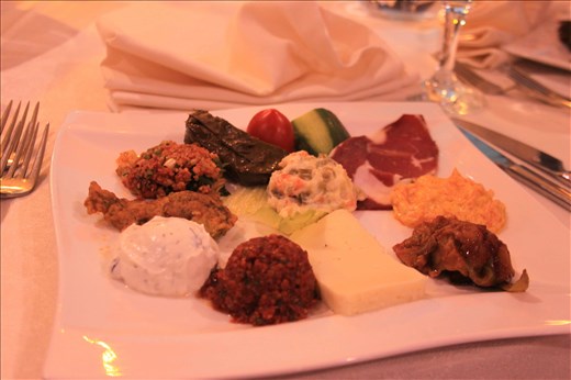 Don't deprive yourself from tasy flavors of Turkish appetizers (Meze Tarifleri)