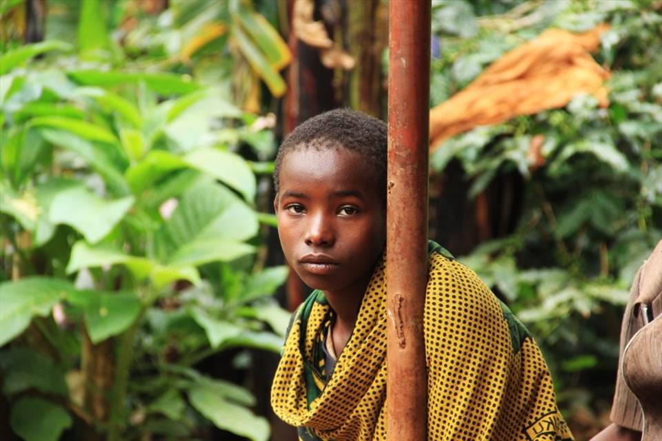 I wounder what she was thinking as I looked into her sad eyes.