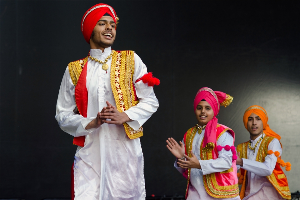Punjabi Bhangra Dancers