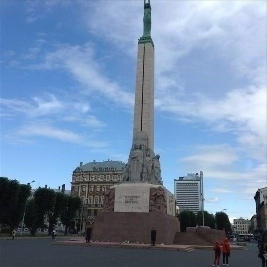 Freedom Monument